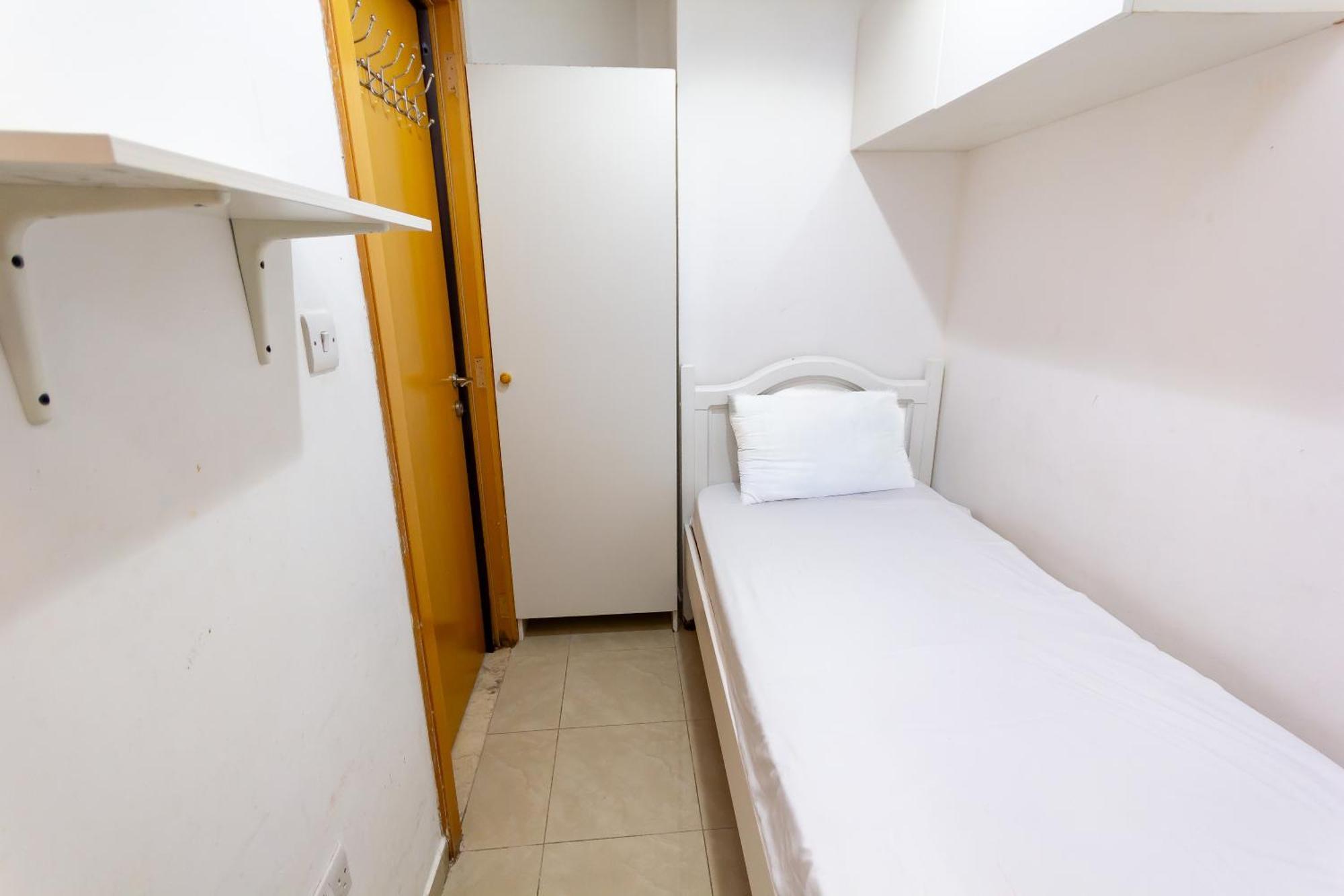 Budget With Private Bathroom For 'girls' Only In Dubai, Marina Апартаменты Дубай