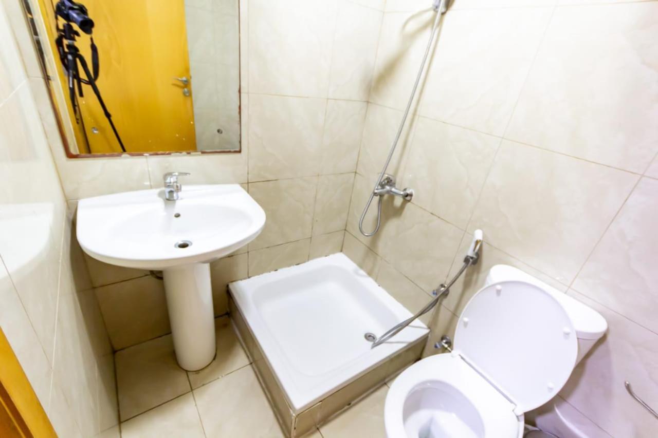 Budget With Private Bathroom For 'girls' Only In Dubai, Marina * Дубай